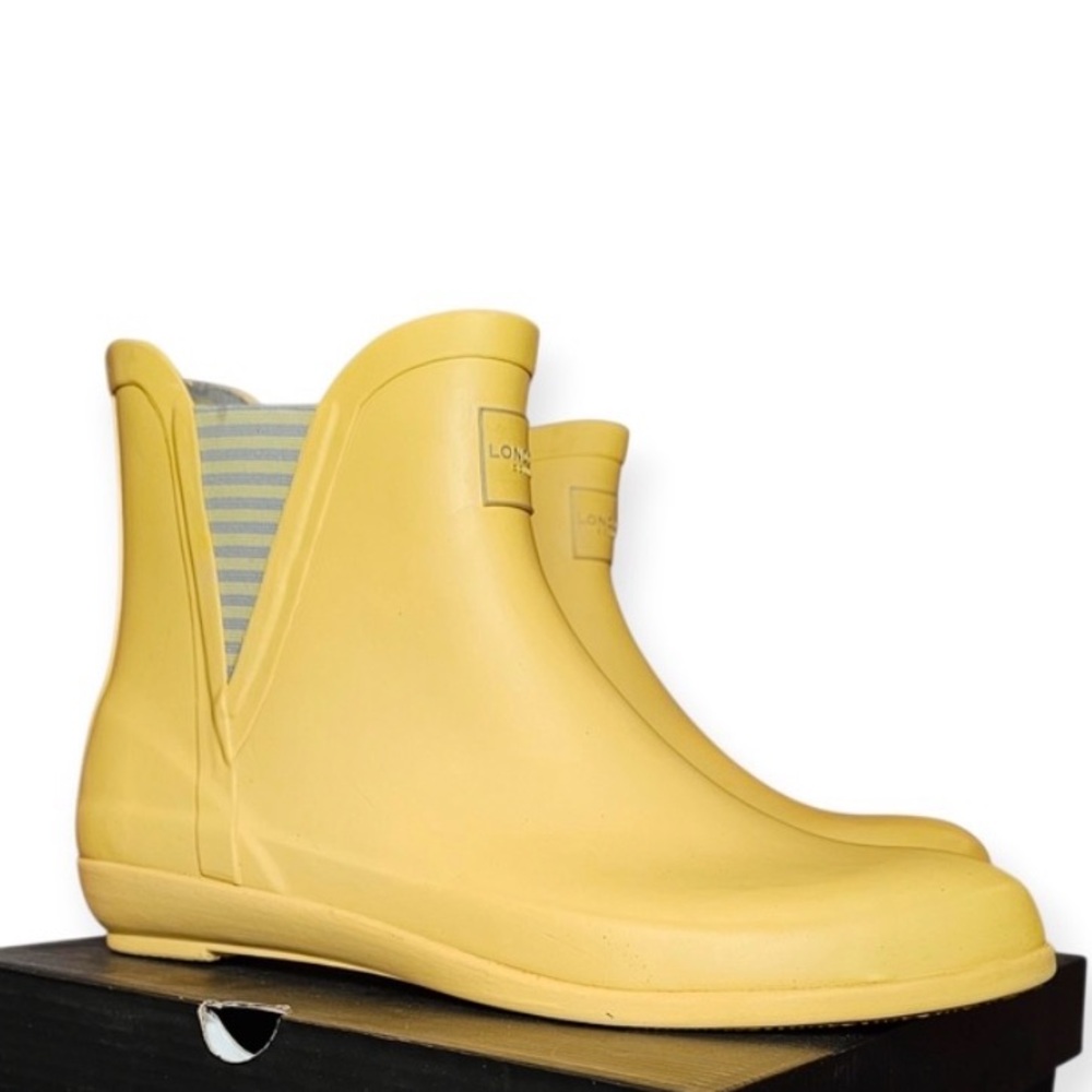 London Fog Yellow Chelsea Rain Bootlets